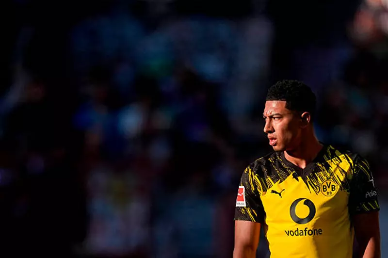 بيلينجهام على أعتاب العودة إلى إنجلترا