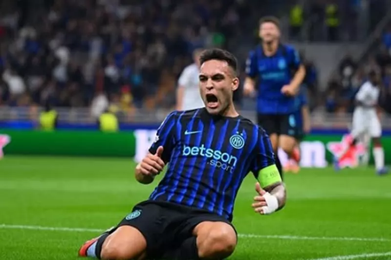 تشكيل إنتر.. لاوتارو يقود الهجوم أمام نابولي